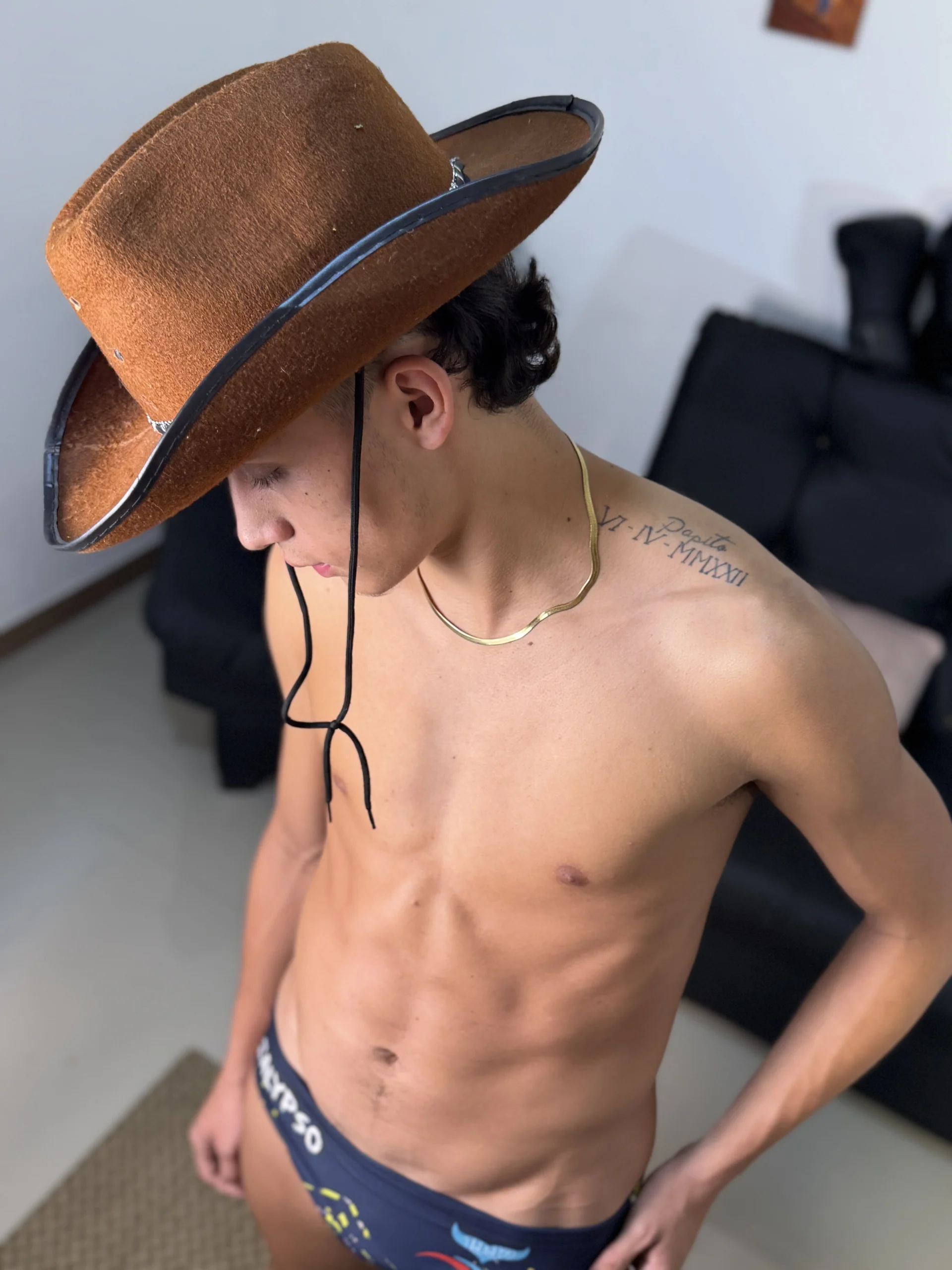 XXX Porn Photo of Nude Ryan_latin 6