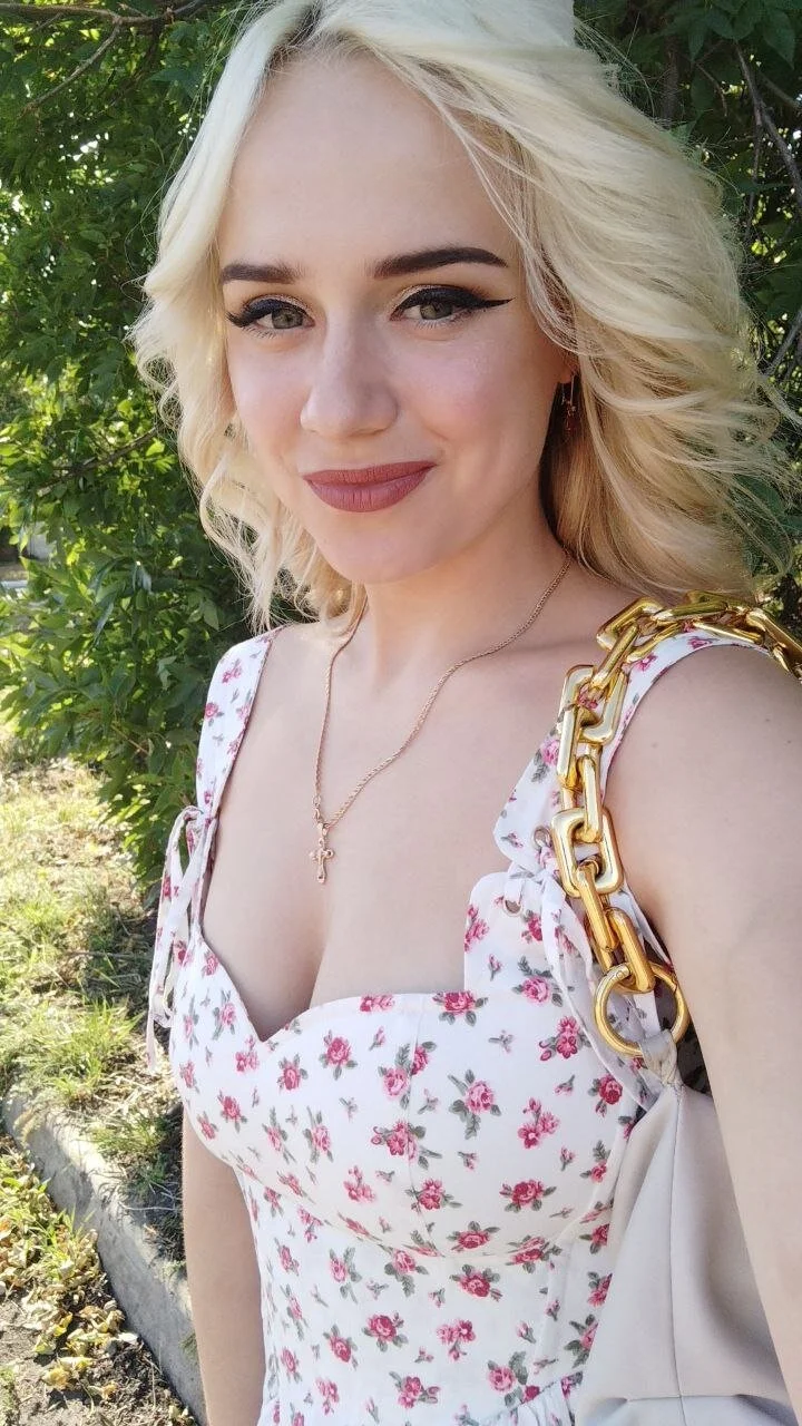 XXX Porn Photo of Nude Sloanne___Ta 1