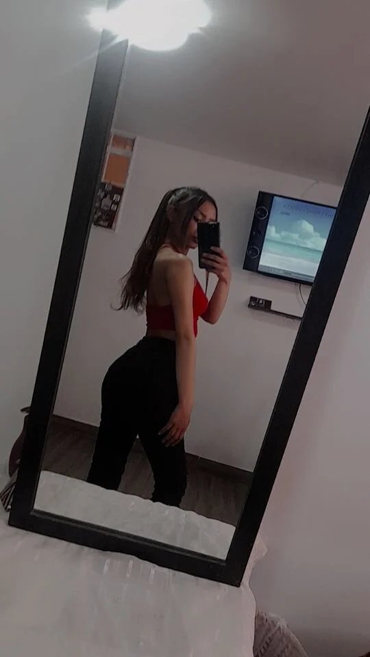 XXX Porn Photo of Nude abby_n_emily 26