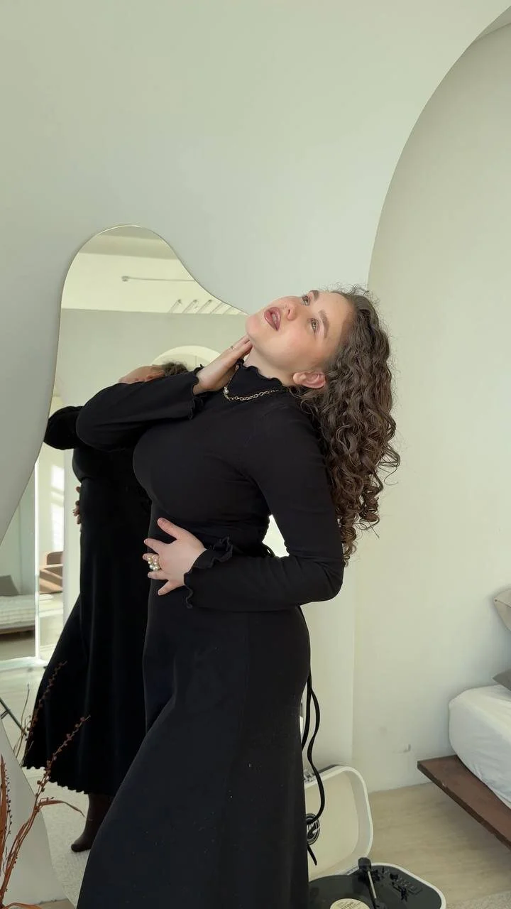 XXX Porn Photo of Nude Ariella_Sol 22