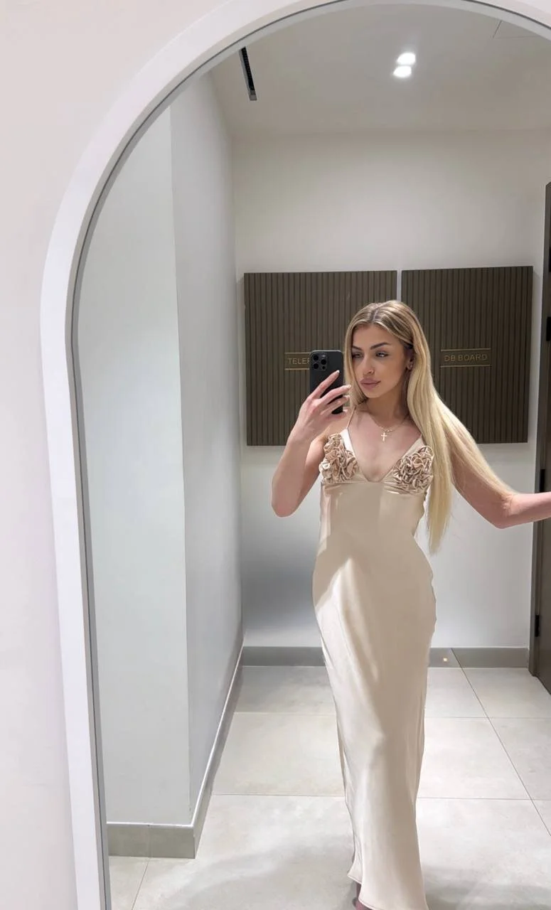 XXX Porn Photo of Nude anyaamurr 1