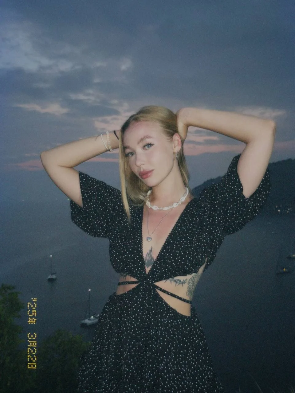 XXX Porn Photo of Nude Lizzy_meoww 12