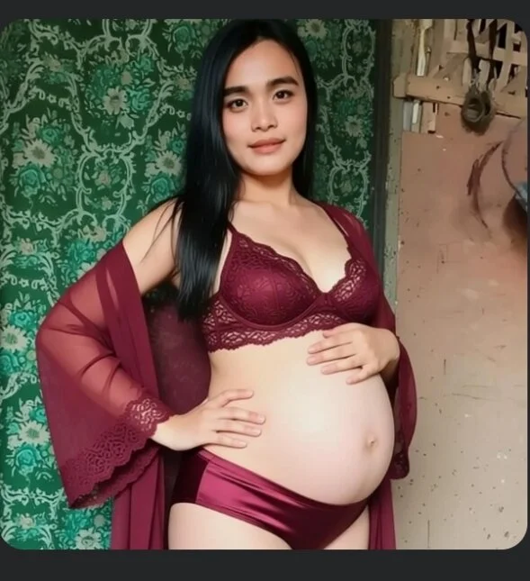 XXX Porn Photo of Nude yourhot_kristinexx 2
