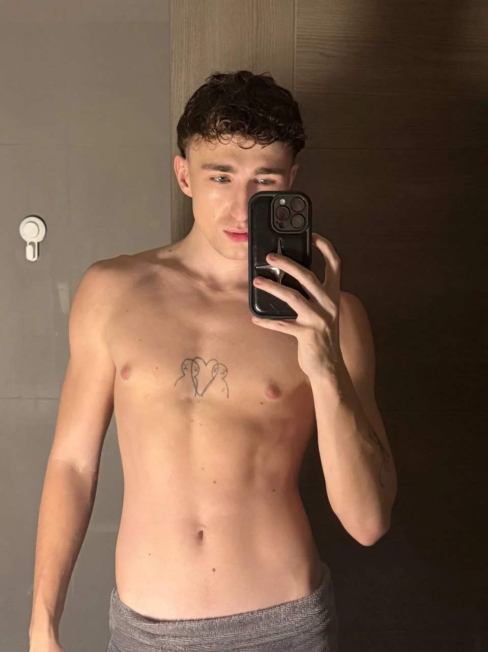 XXX Porn Photo of Nude slayboykleo 10
