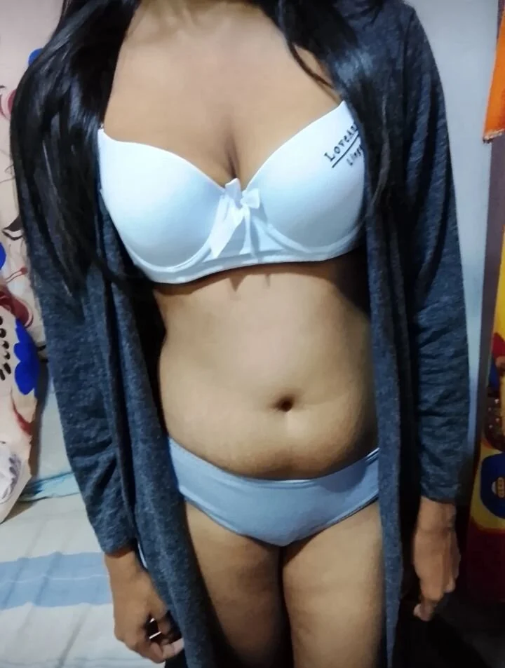 XXX Porn Photo of Nude ChutiIshu 6