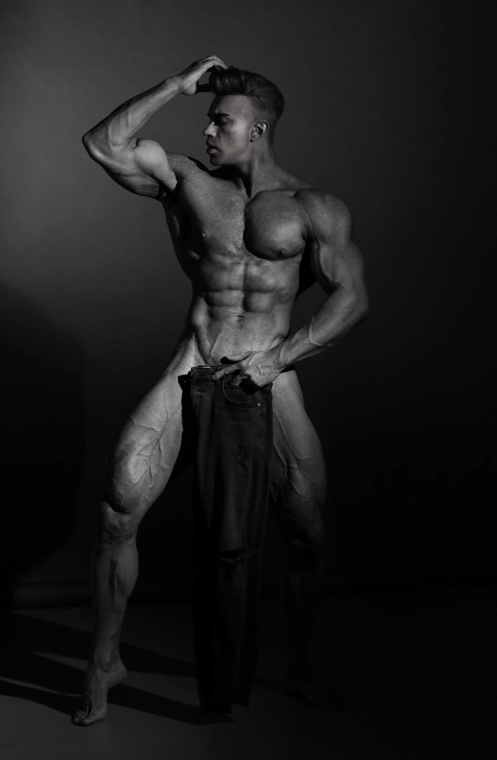 XXX Porn Photo of Nude bretman_narcissus 12