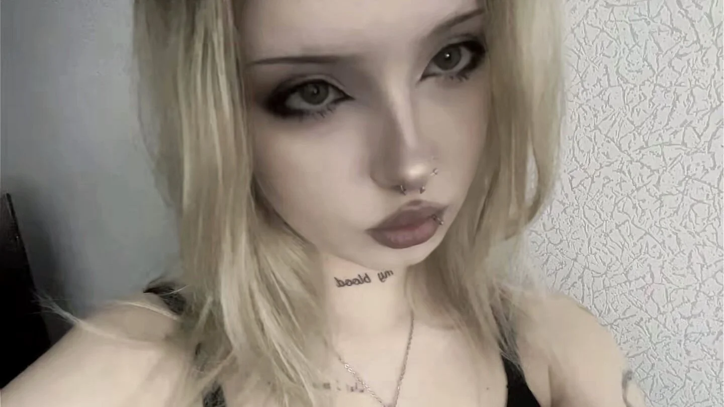 XXX Porn Photo of Nude bloodybby 26