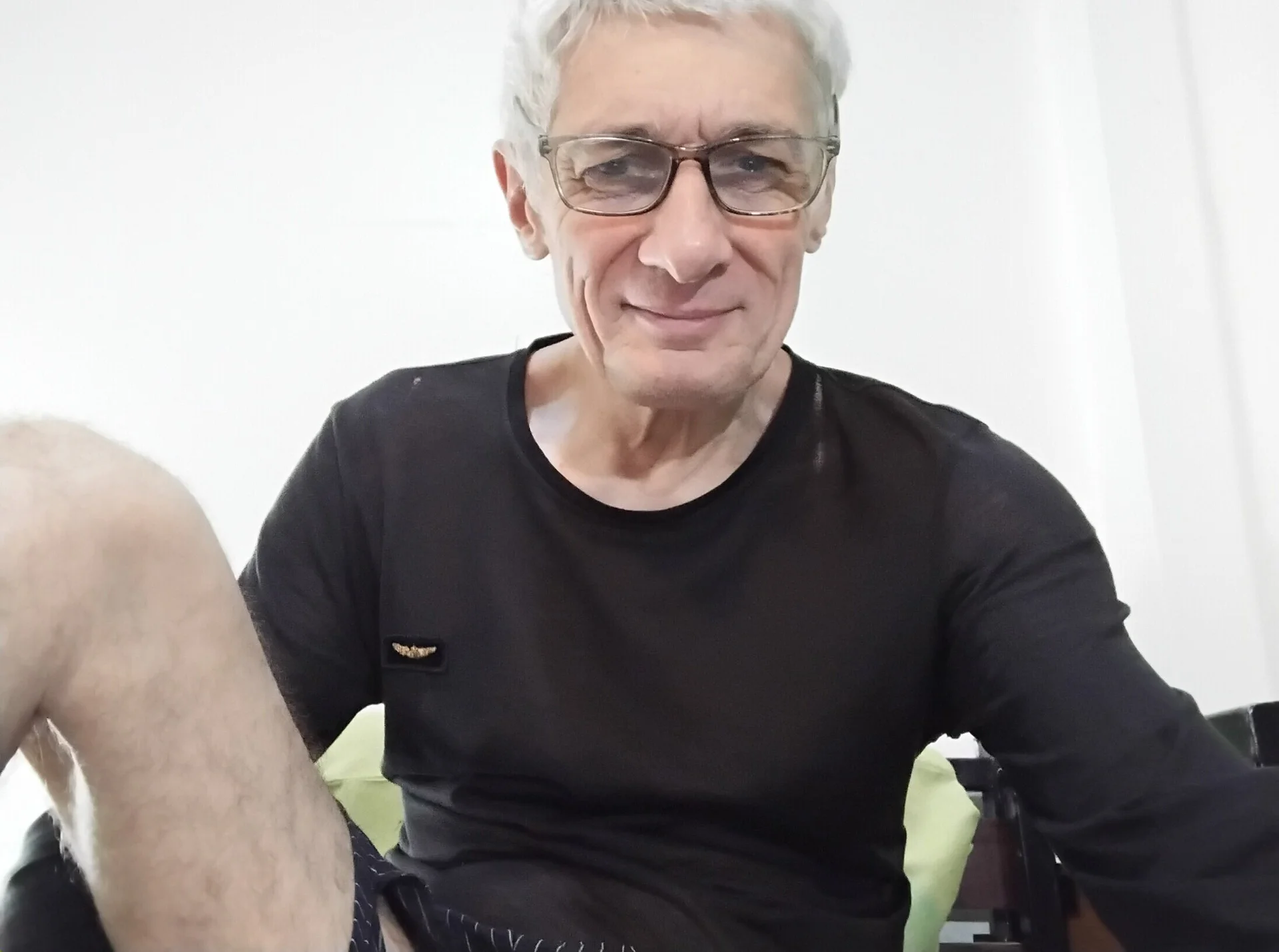 XXX Porn Photo of Nude BIGUNCUTHARDCOCK 39