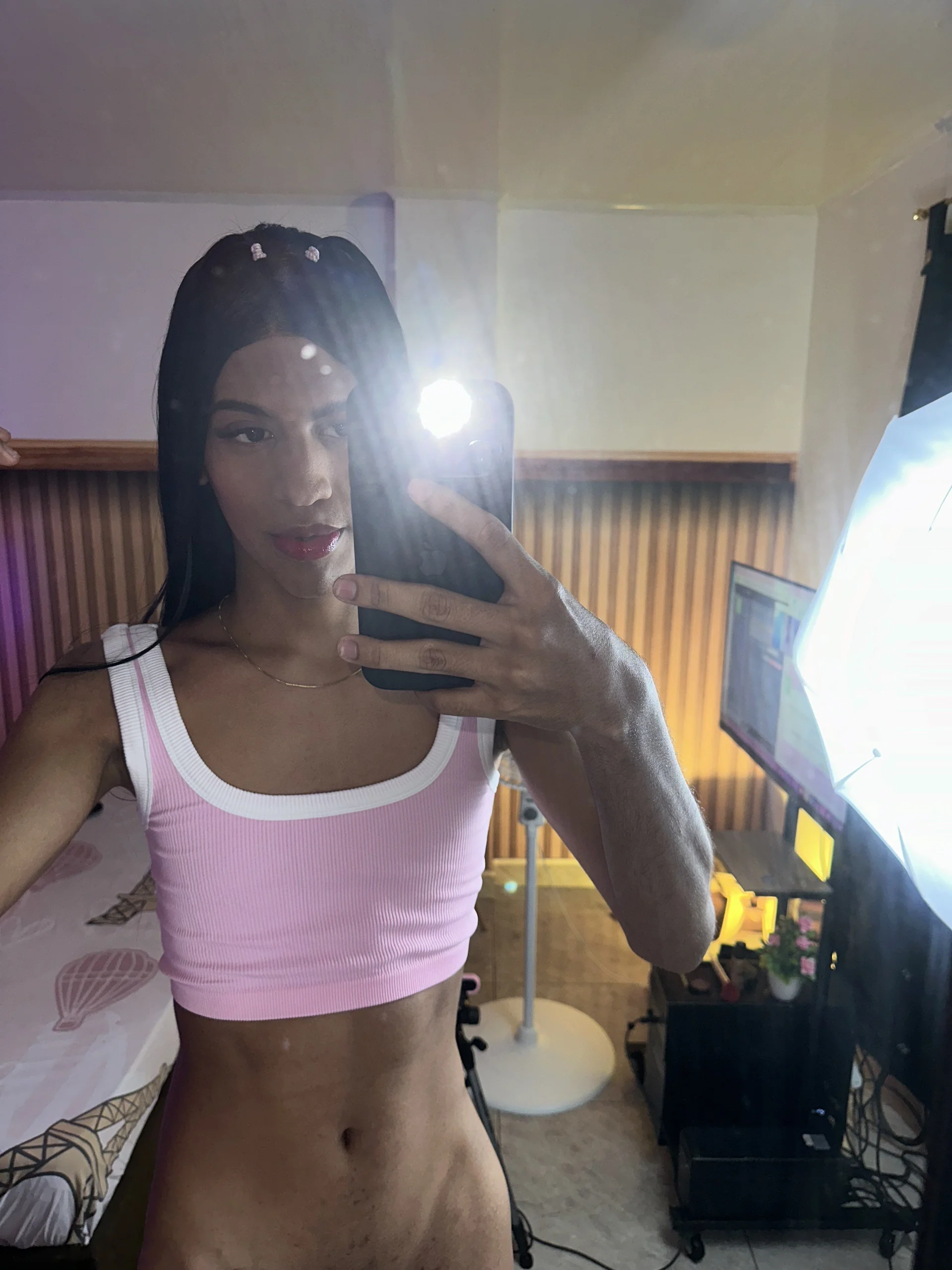 XXX Porn Photo of Nude emily__sweet__ 16