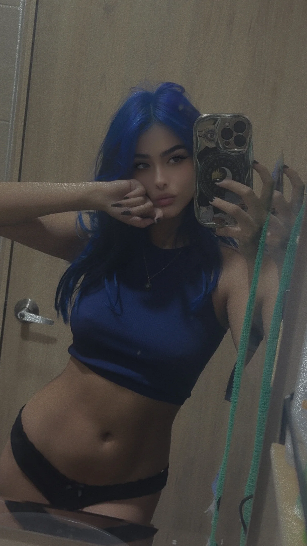 XXX Porn Photo of Nude blue_kitten 55