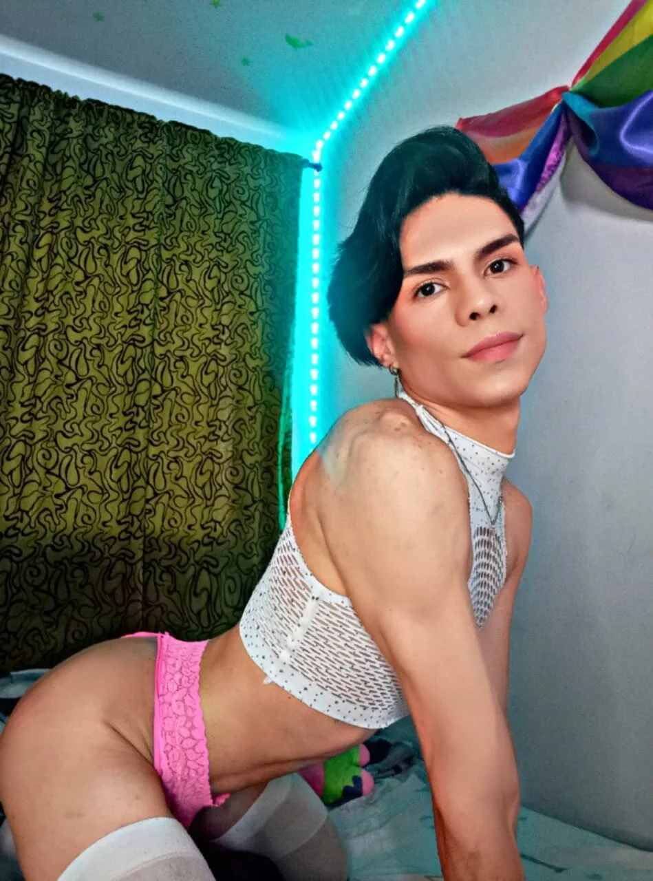 XXX Porn Photo of Nude femboykeene 8