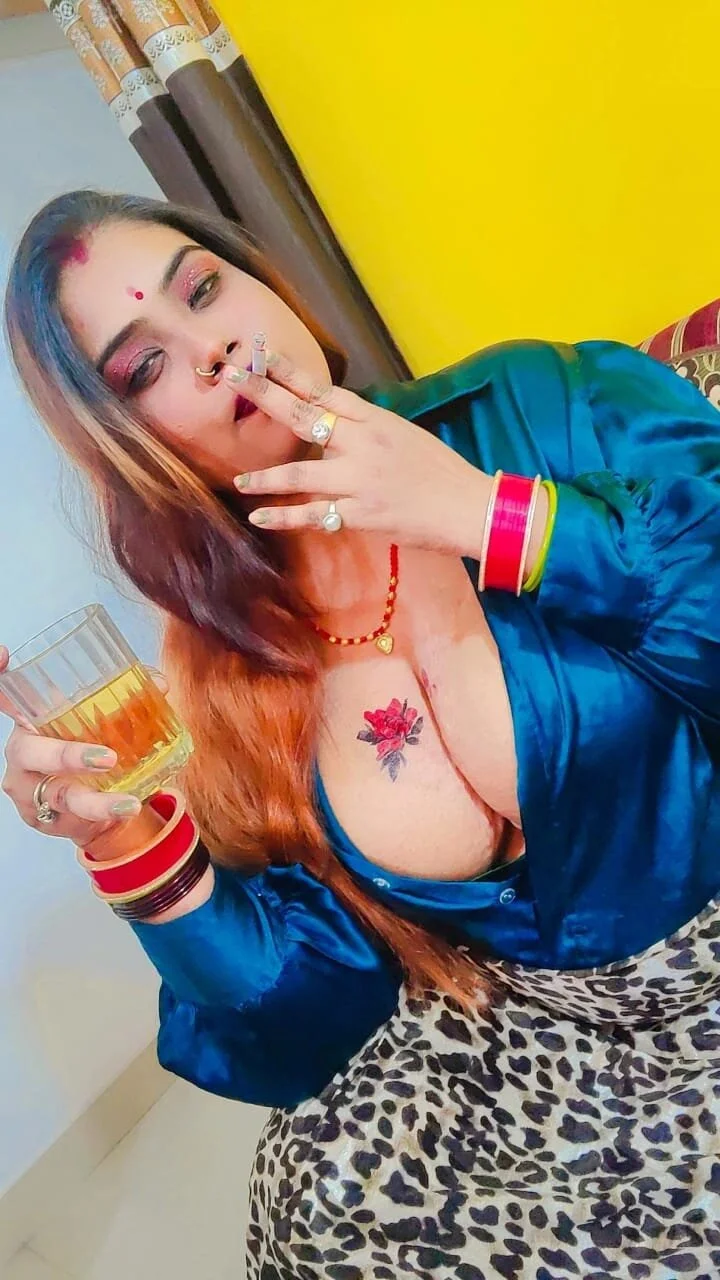 XXX Porn Photo of Nude Rashiqueen 30