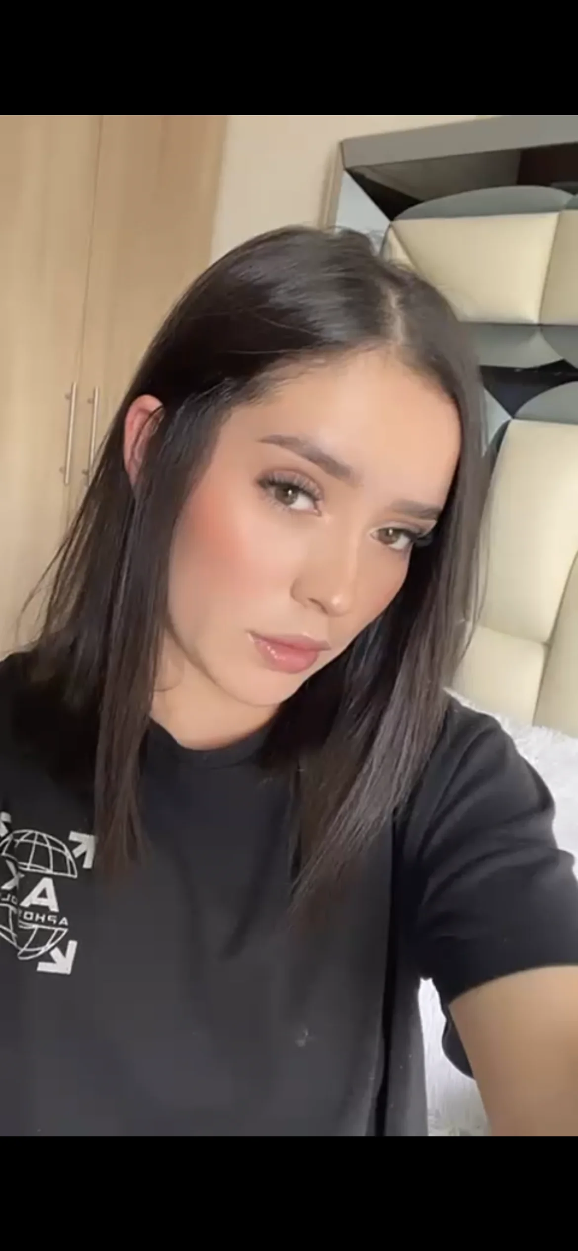 XXX Porn Photo of Nude evelinsofia_ 3