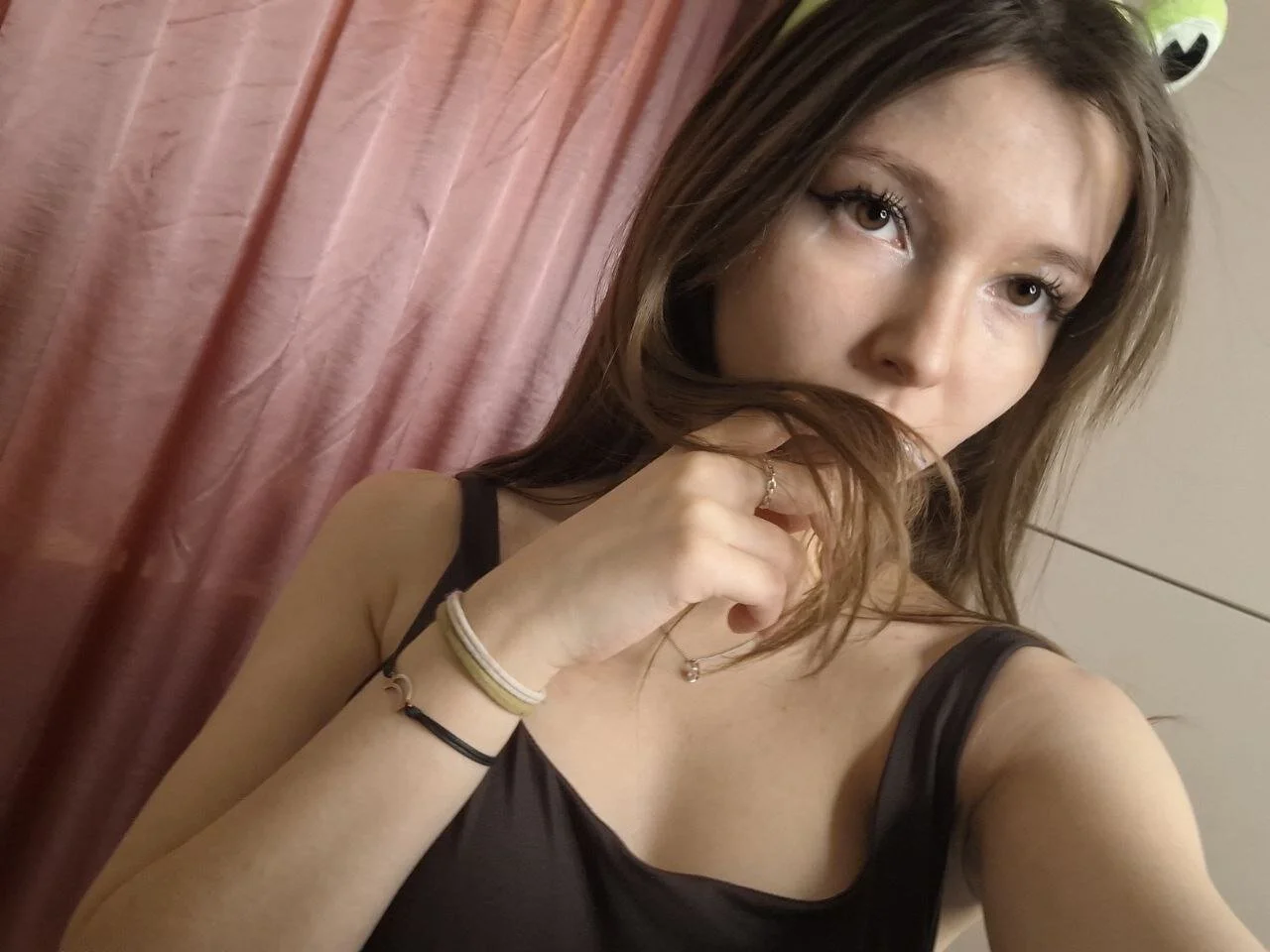 XXX Porn Photo of Nude DongMolt 388