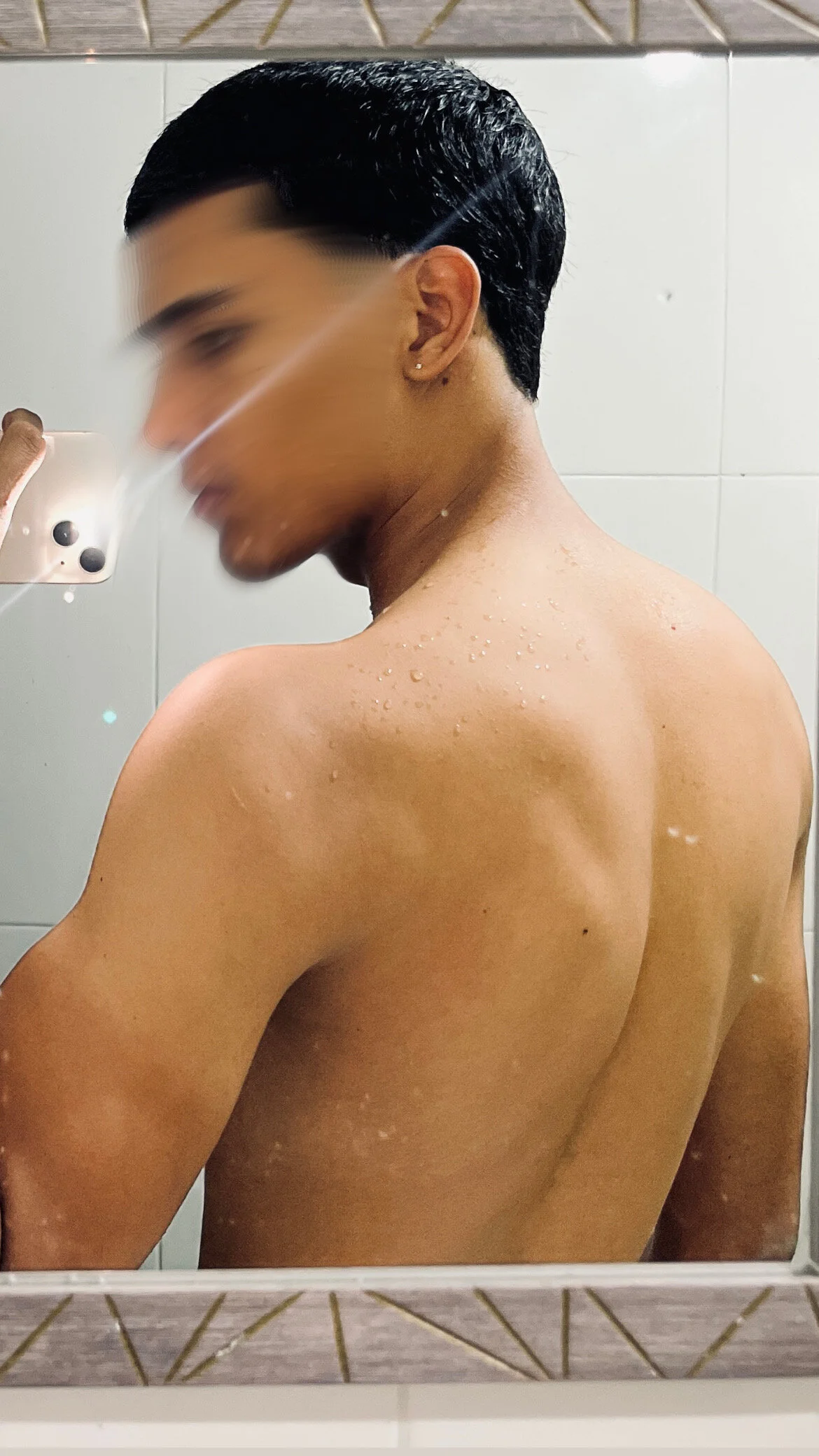 XXX Porn Photo of Nude Adrian_0110 2