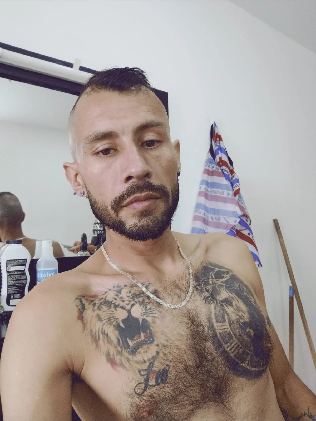 XXX Porn Photo of Nude bigdick_monster1 2