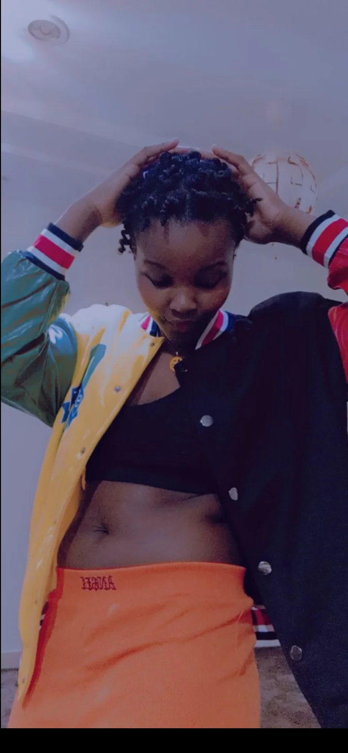 XXX Porn Photo of Nude hildabrydoh 1