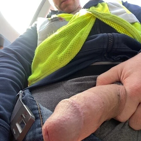 XXX Porn Photo of Nude BlueEyedStudX 4