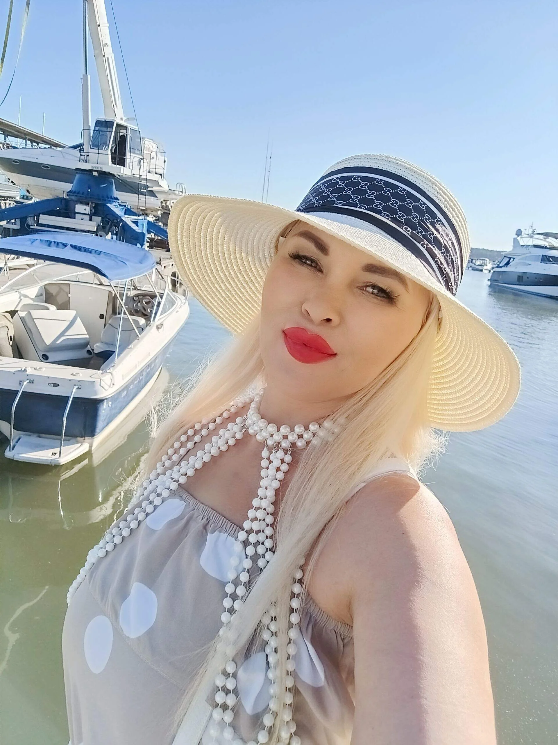 XXX Porn Photo of Nude Snow_Goddess 2