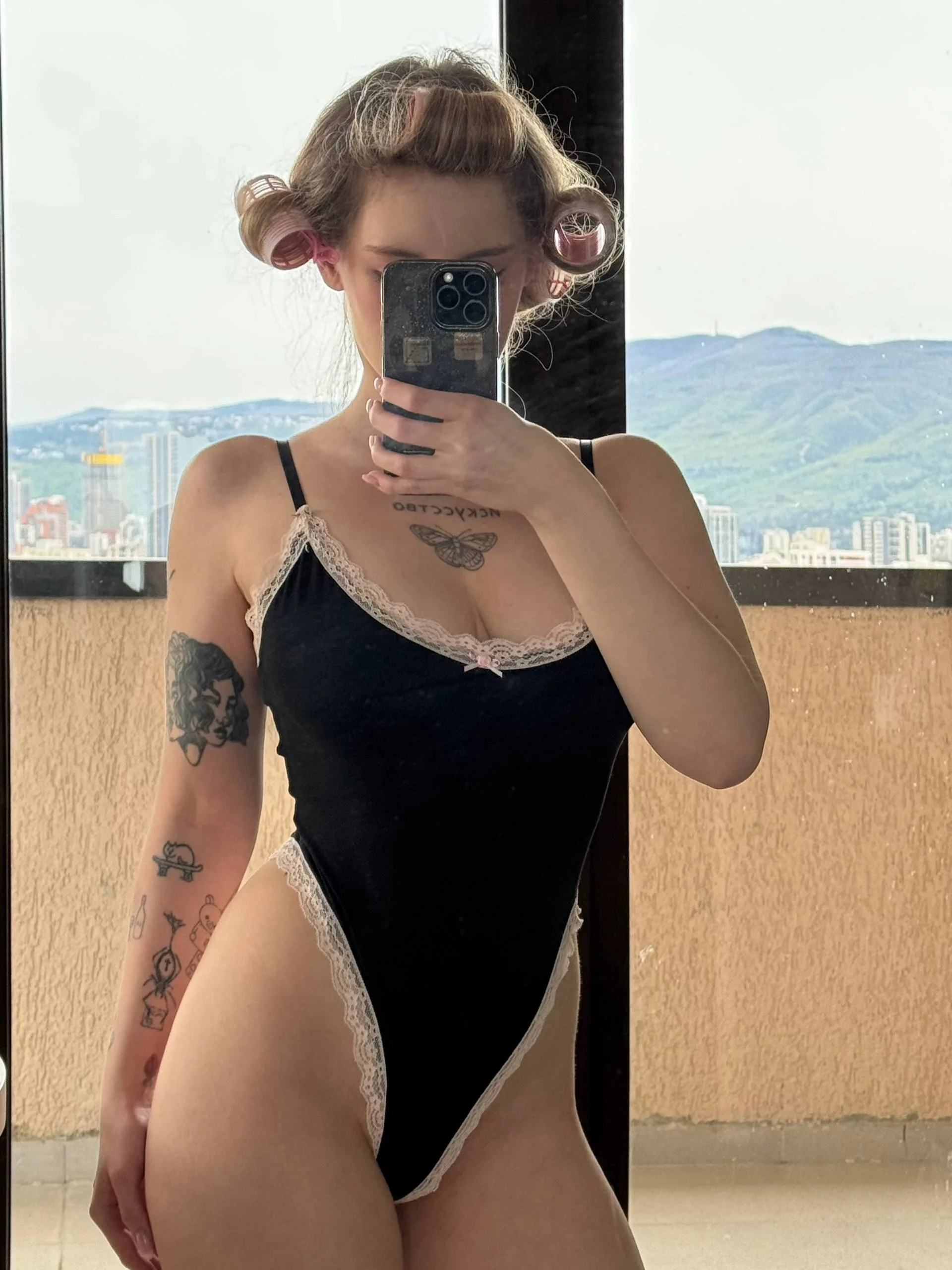 XXX Porn Photo of Nude Mari_lovers_cutie 2