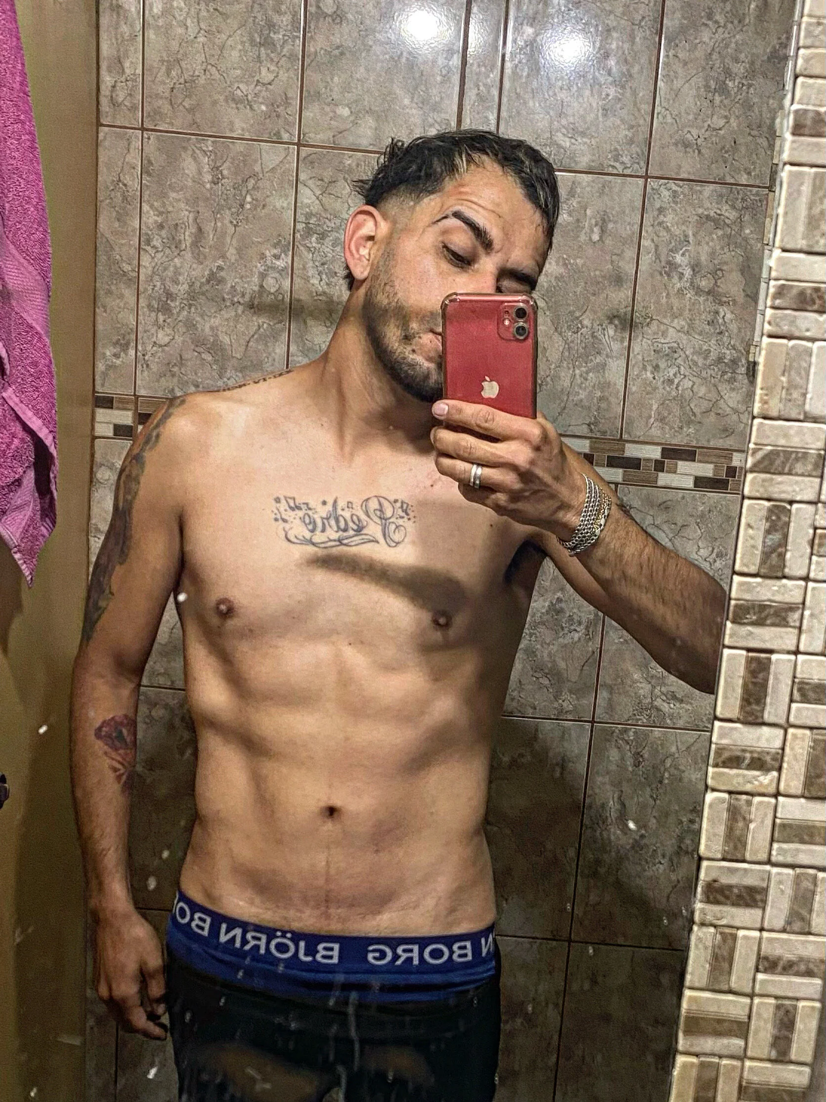 XXX Porn Photo of Nude YouBad_boy31 2