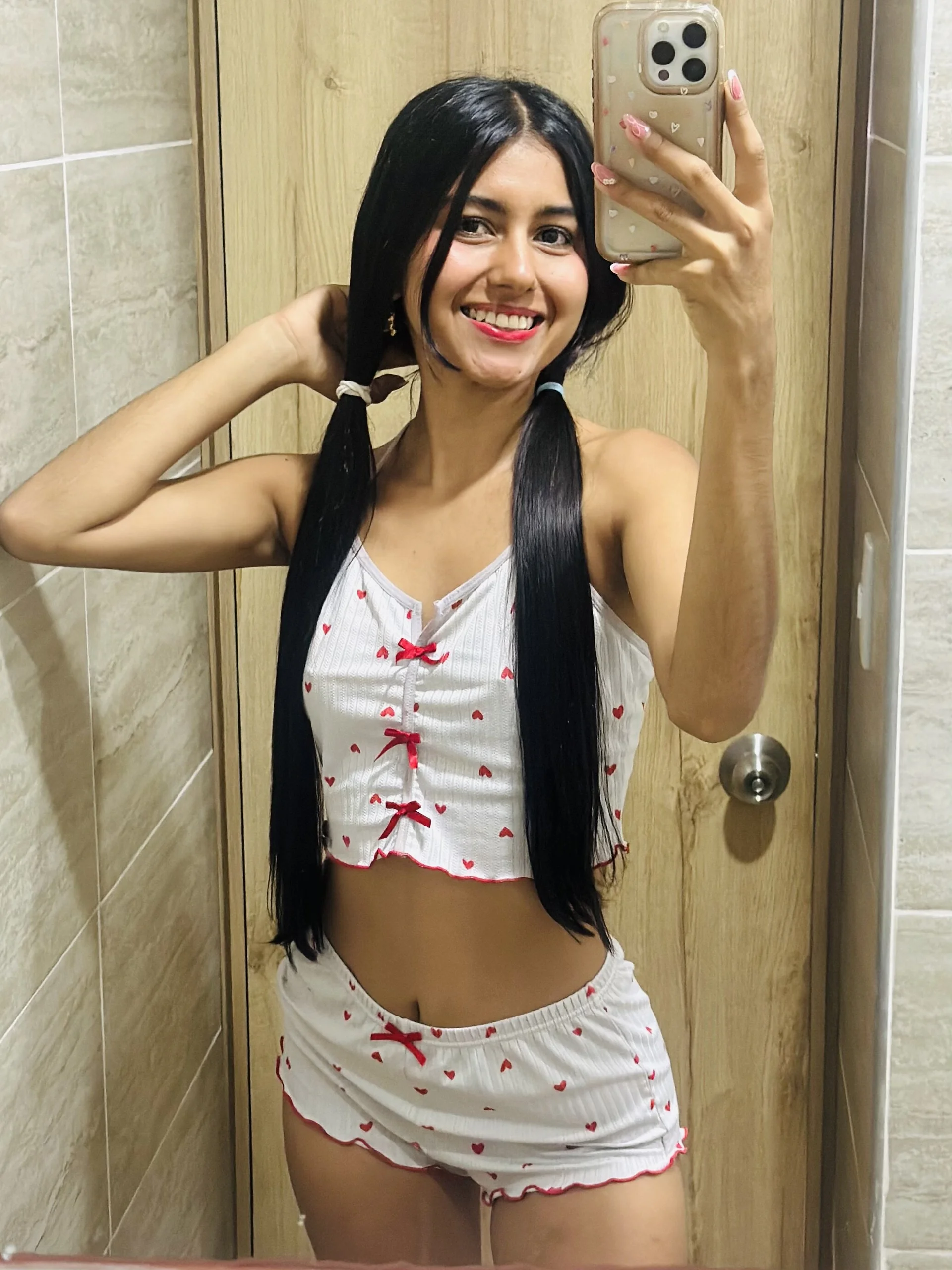 XXX Porn Photo of Nude skinny_little18 10