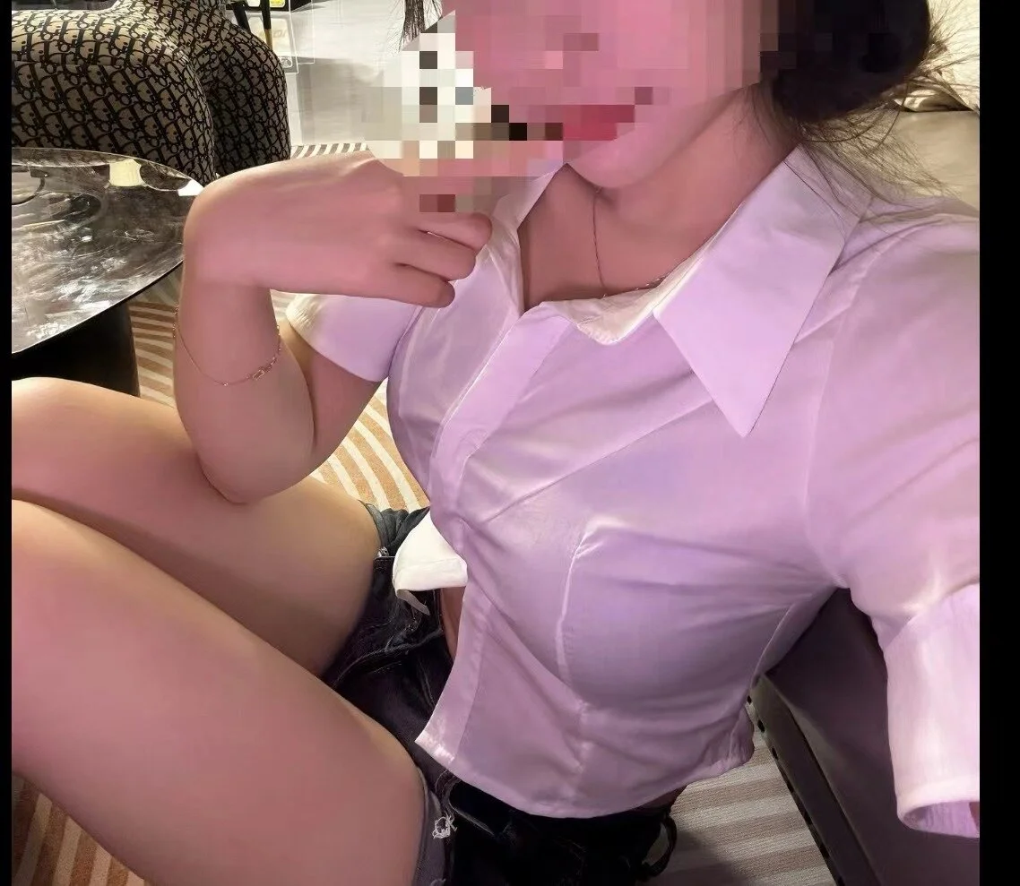 XXX Porn Photo of Nude Yuyouwei- 3