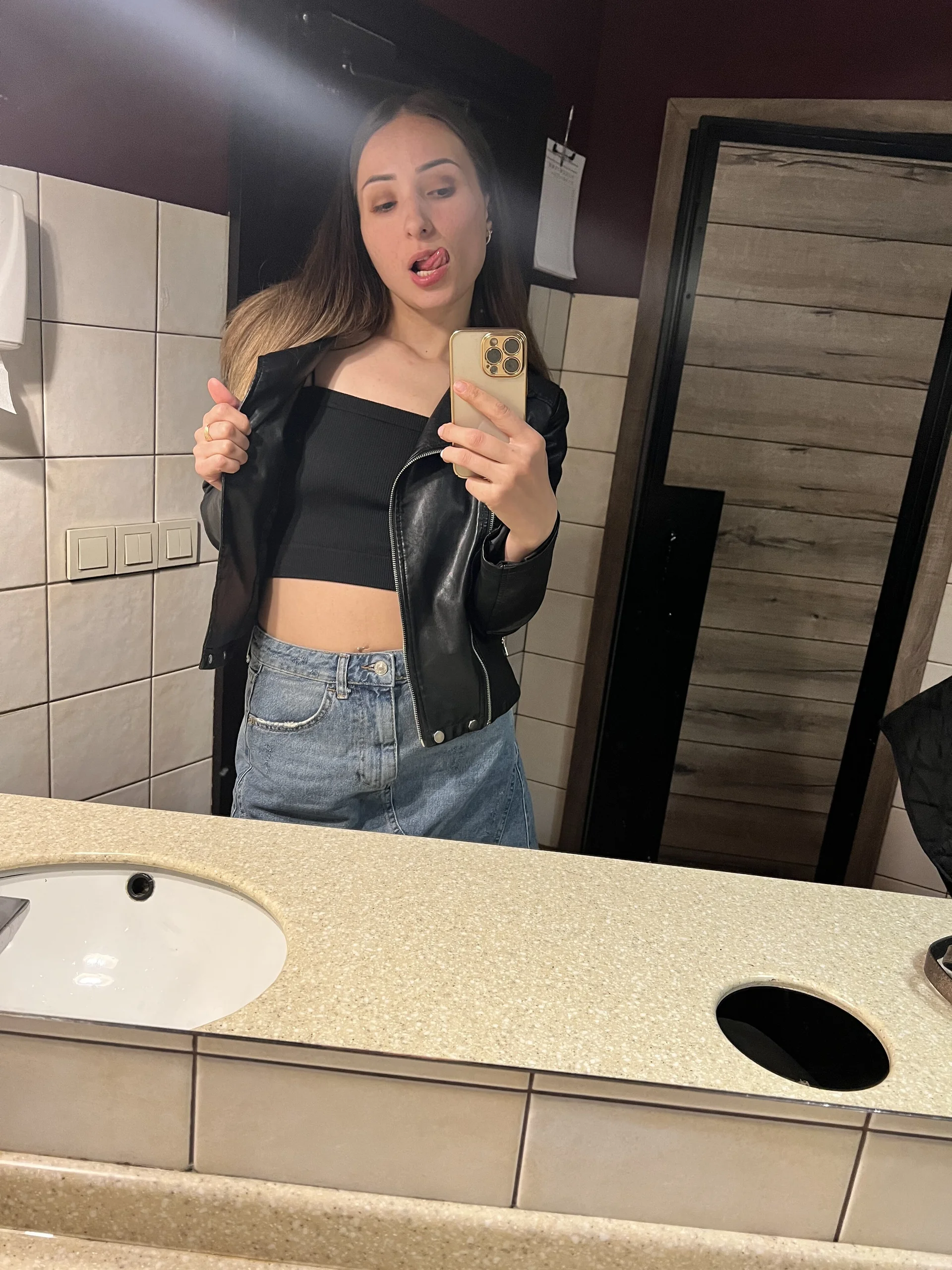 XXX Porn Photo of Nude Wonder_Kari 32