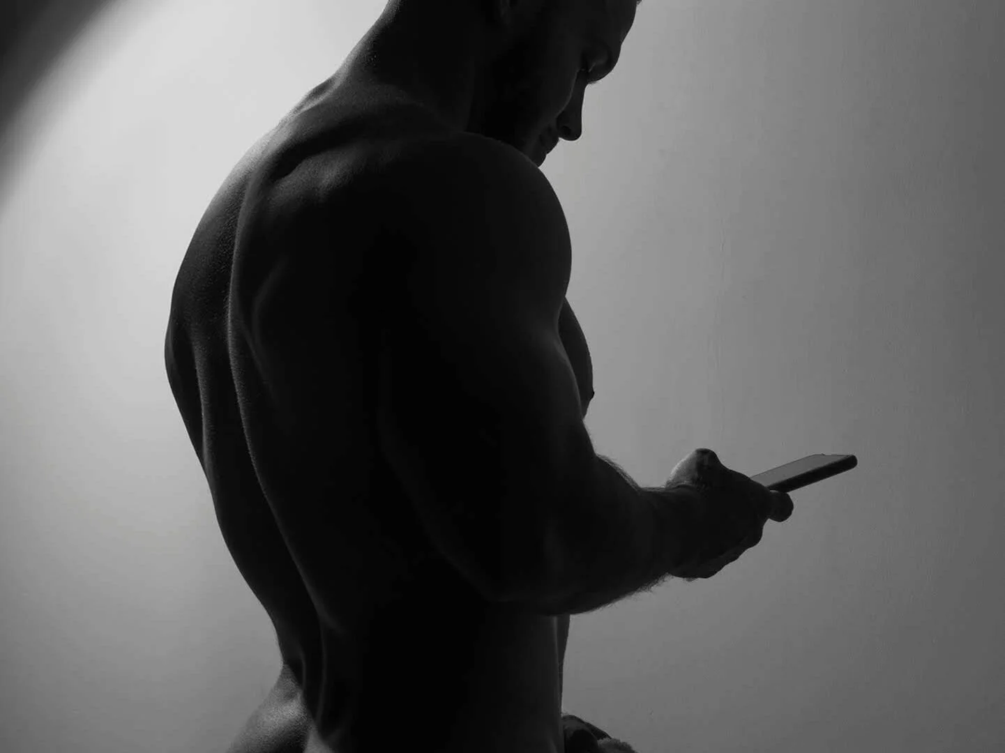 XXX Porn Photo of Nude andrewcorey1 3