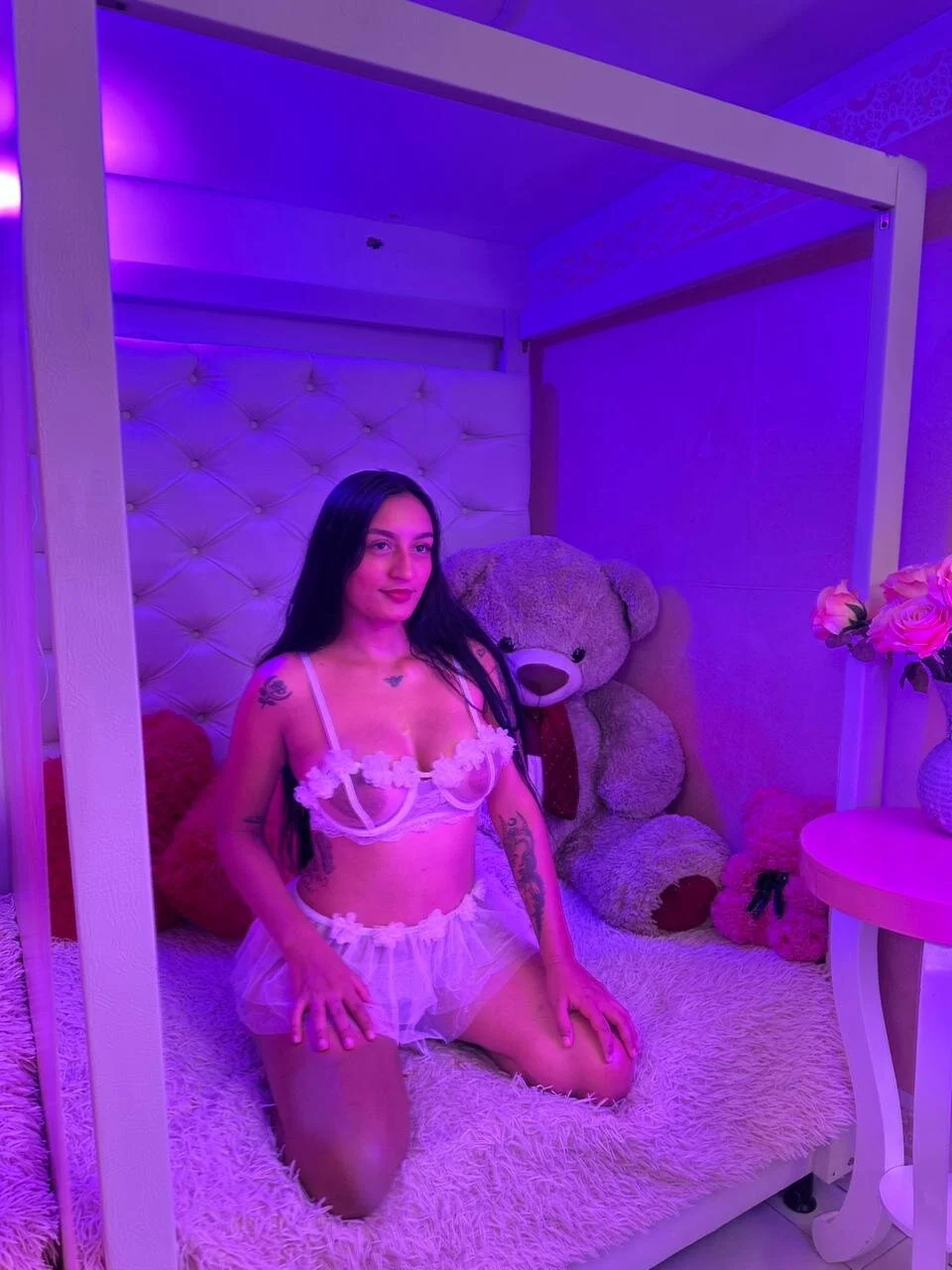 XXX Porn Photo of Nude amarantha__milk2 1