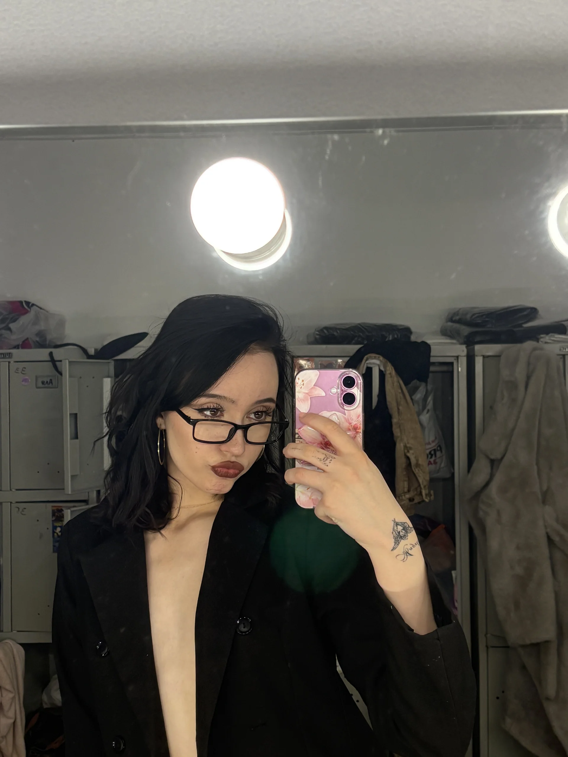 XXX Porn Photo of Nude De_light_l 1