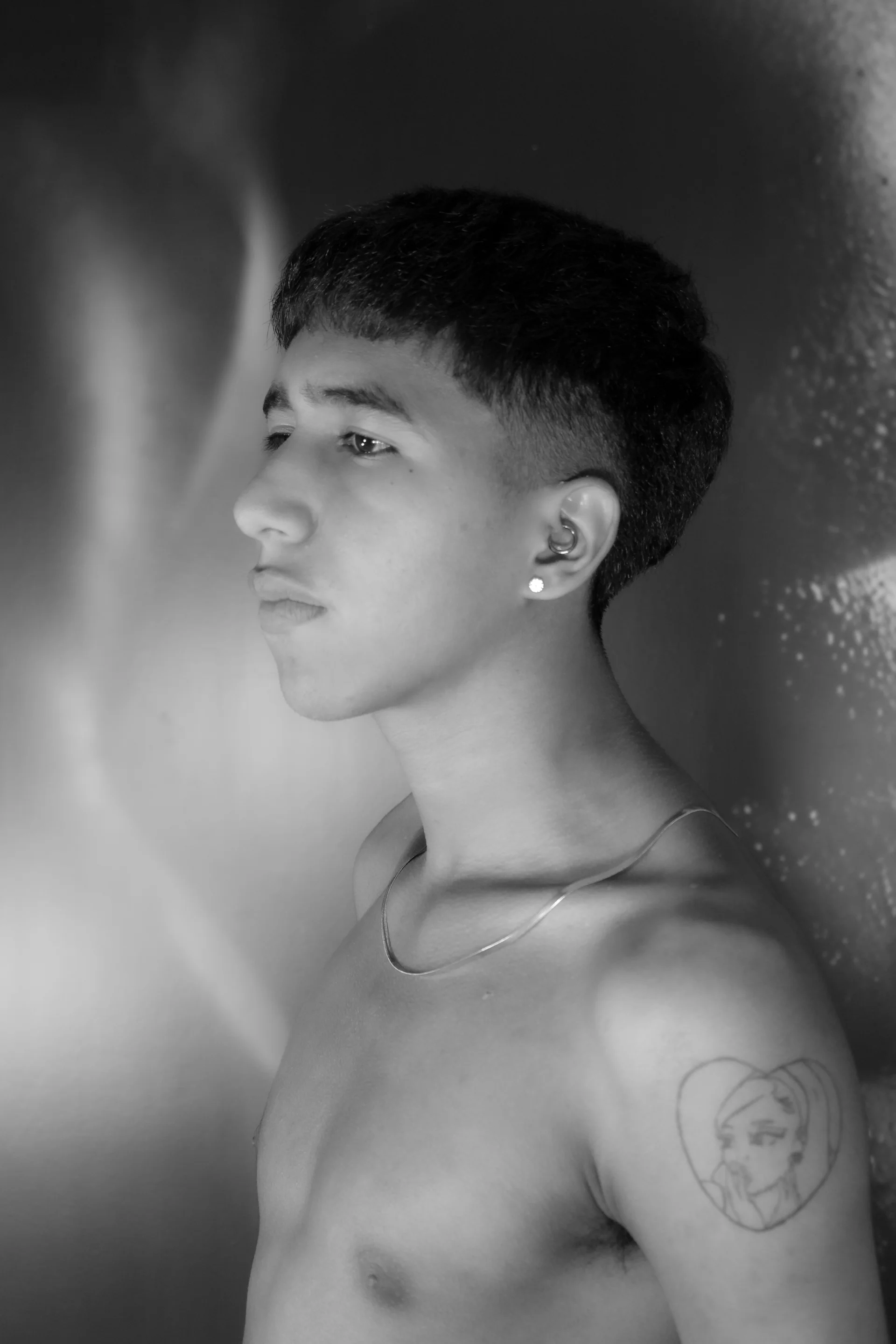 XXX Porn Photo of Nude Ender_h0tt 2
