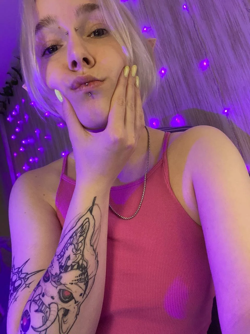 XXX Porn Photo of Nude igotuscookies 12
