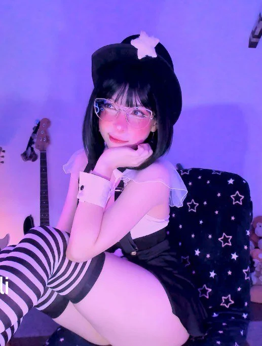 XXX Porn Photo of Nude bluelen 94