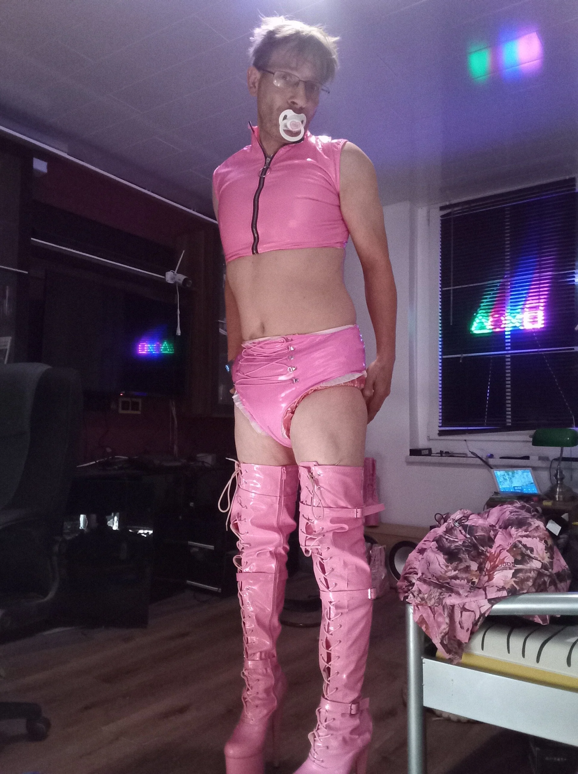 XXX Porn Photo of Nude Fem-Boy40 7