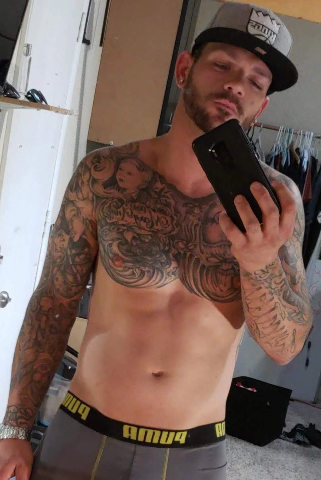 XXX Porn Photo of Nude str8freak23 11