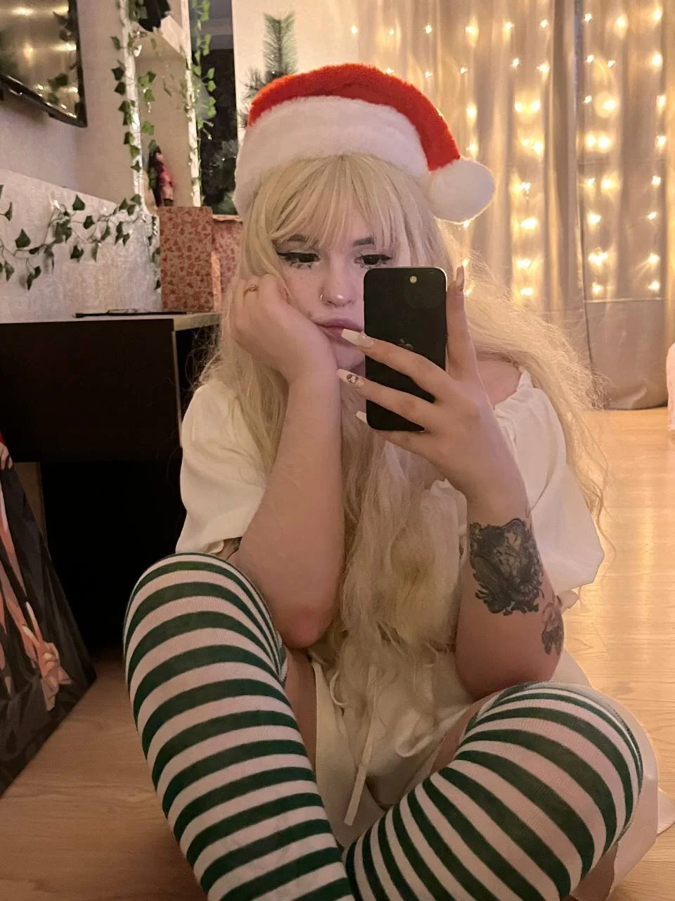 XXX Porn Photo of Nude SelenaCute 13
