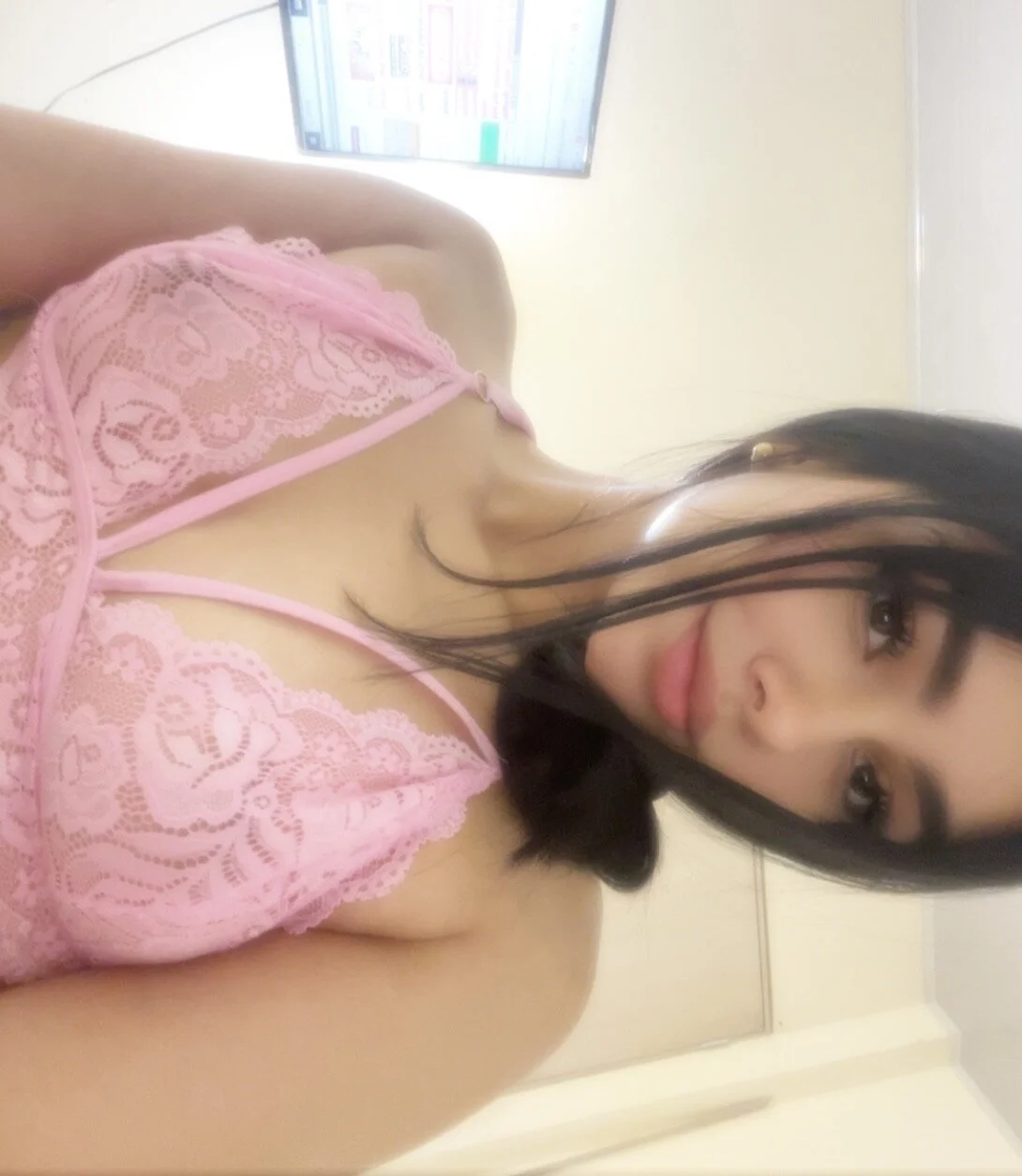 XXX Porn Photo of Nude alix_pretty18 1