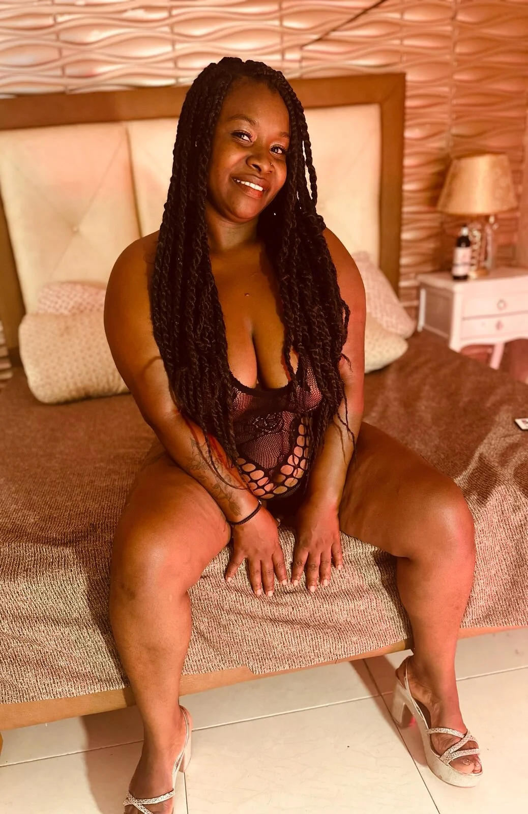 XXX Porn Photo of Nude kendalbrowns 92