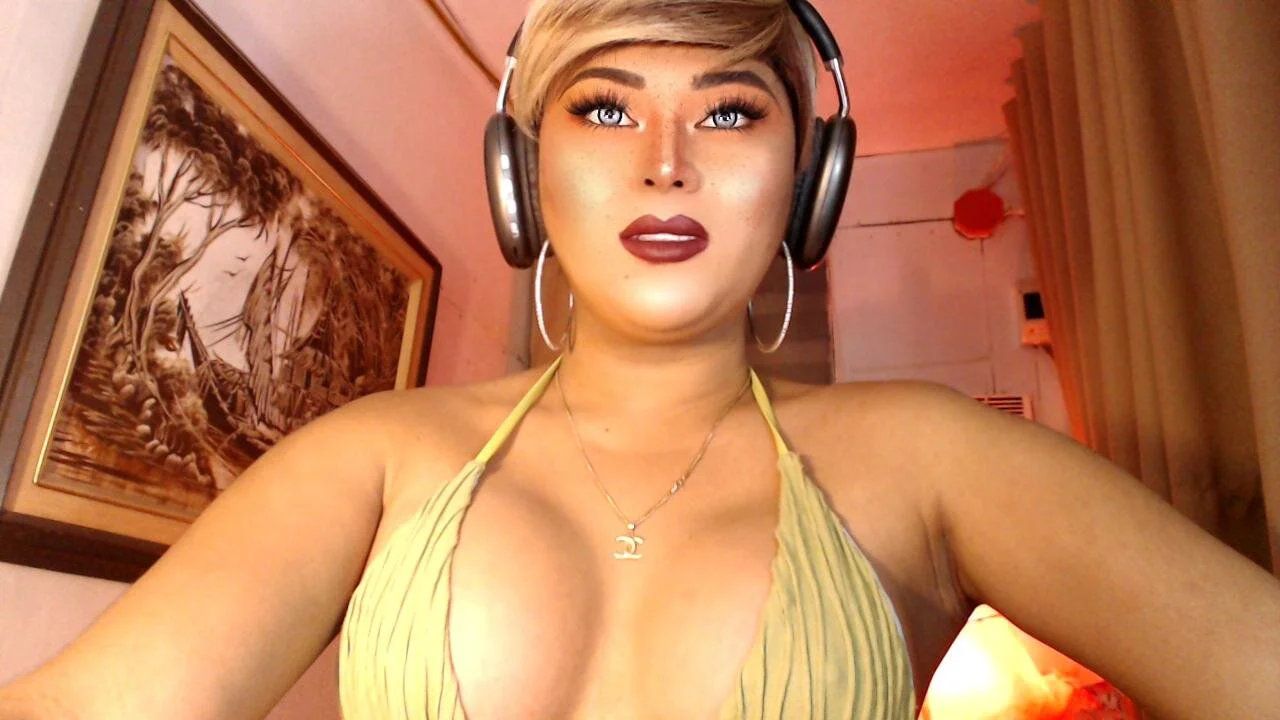 XXX Porn Photo of Nude KYLIE_SHEMALE 8