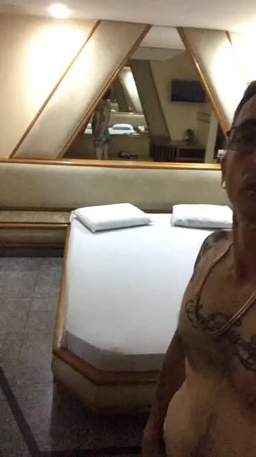 XXX Porn Photo of Nude dinho_carioca 3