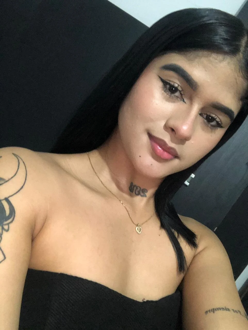 XXX Porn Photo of Nude Mia-Medina 5