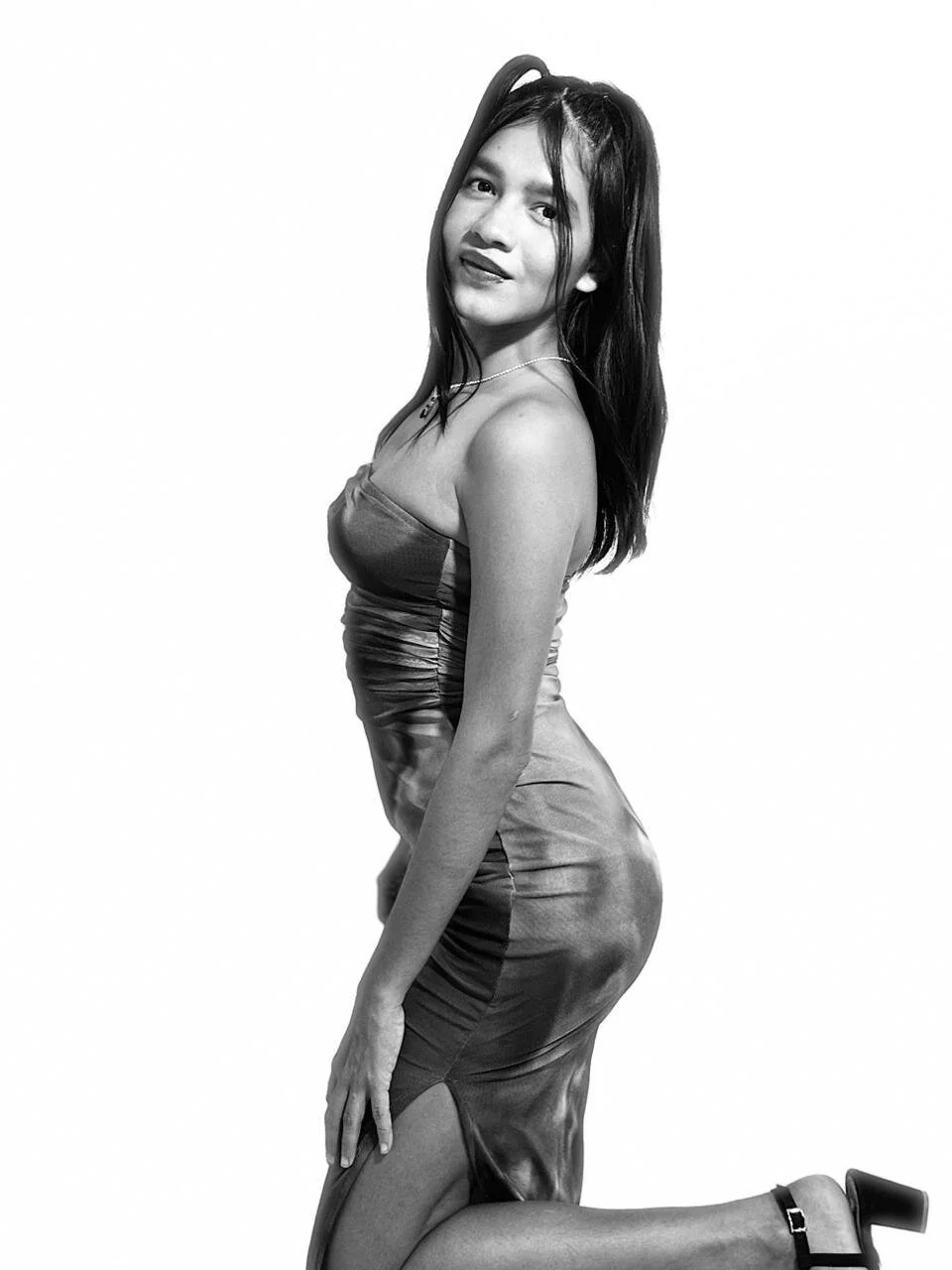 XXX Porn Photo of Nude Little_Pau_Dirty 5