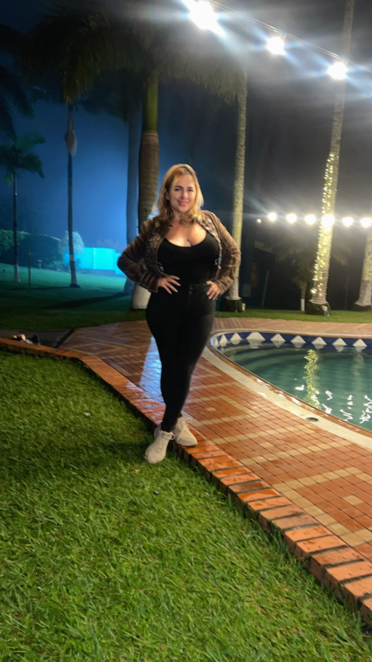 XXX Porn Photo of Nude sammyqueenx21 8