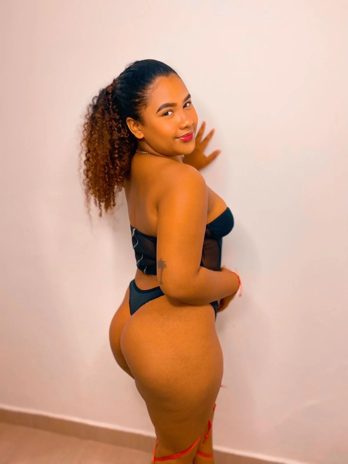 XXX Porn Photo of Nude ALYANNA_HOT_ 24