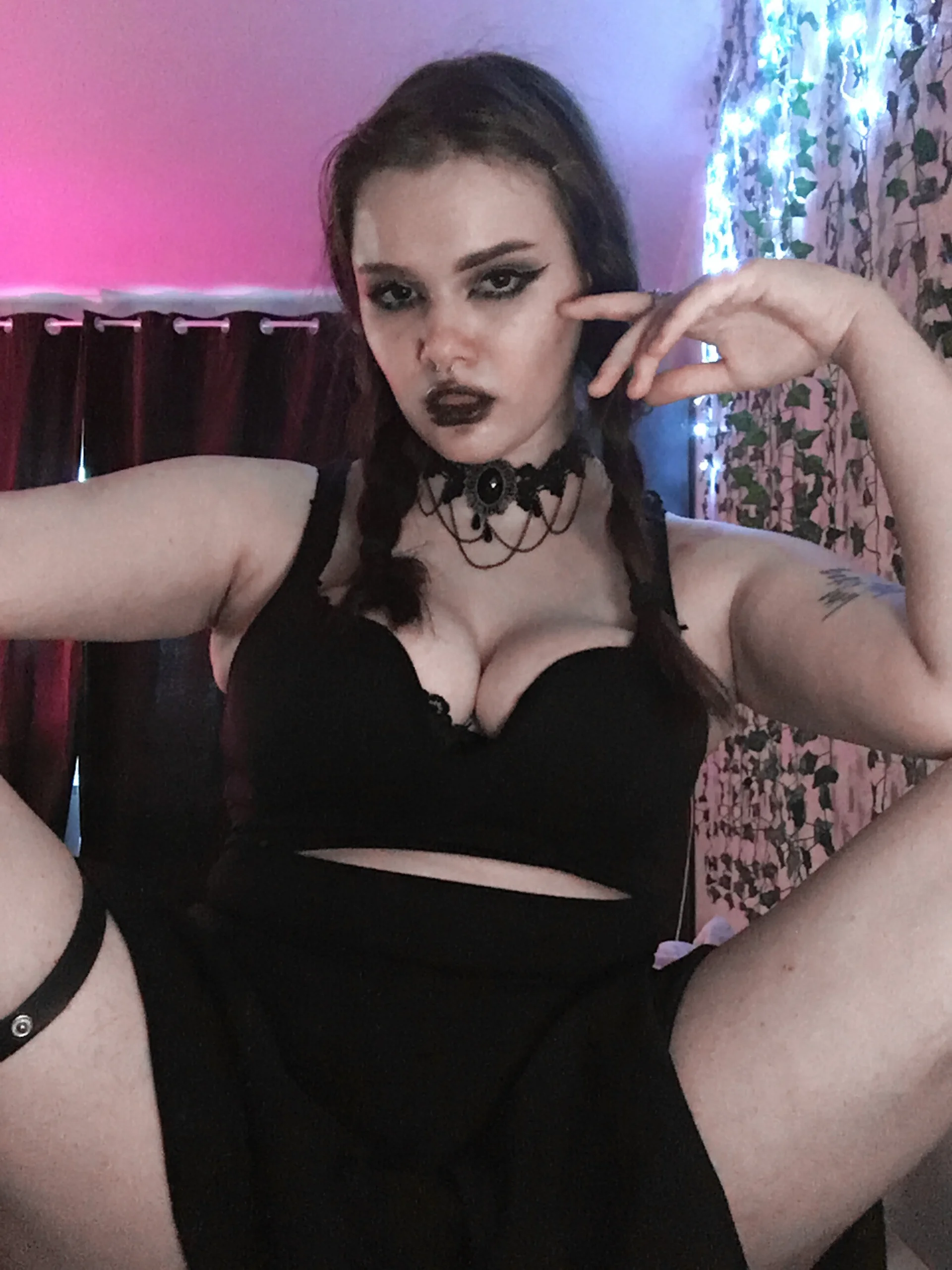 XXX Porn Photo of Nude strawberry_elfcat 4