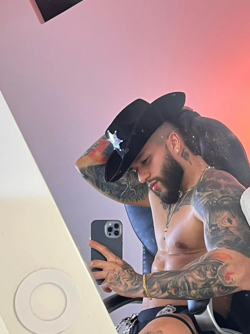 XXX Porn Photo of Nude Frank_Farrell 49