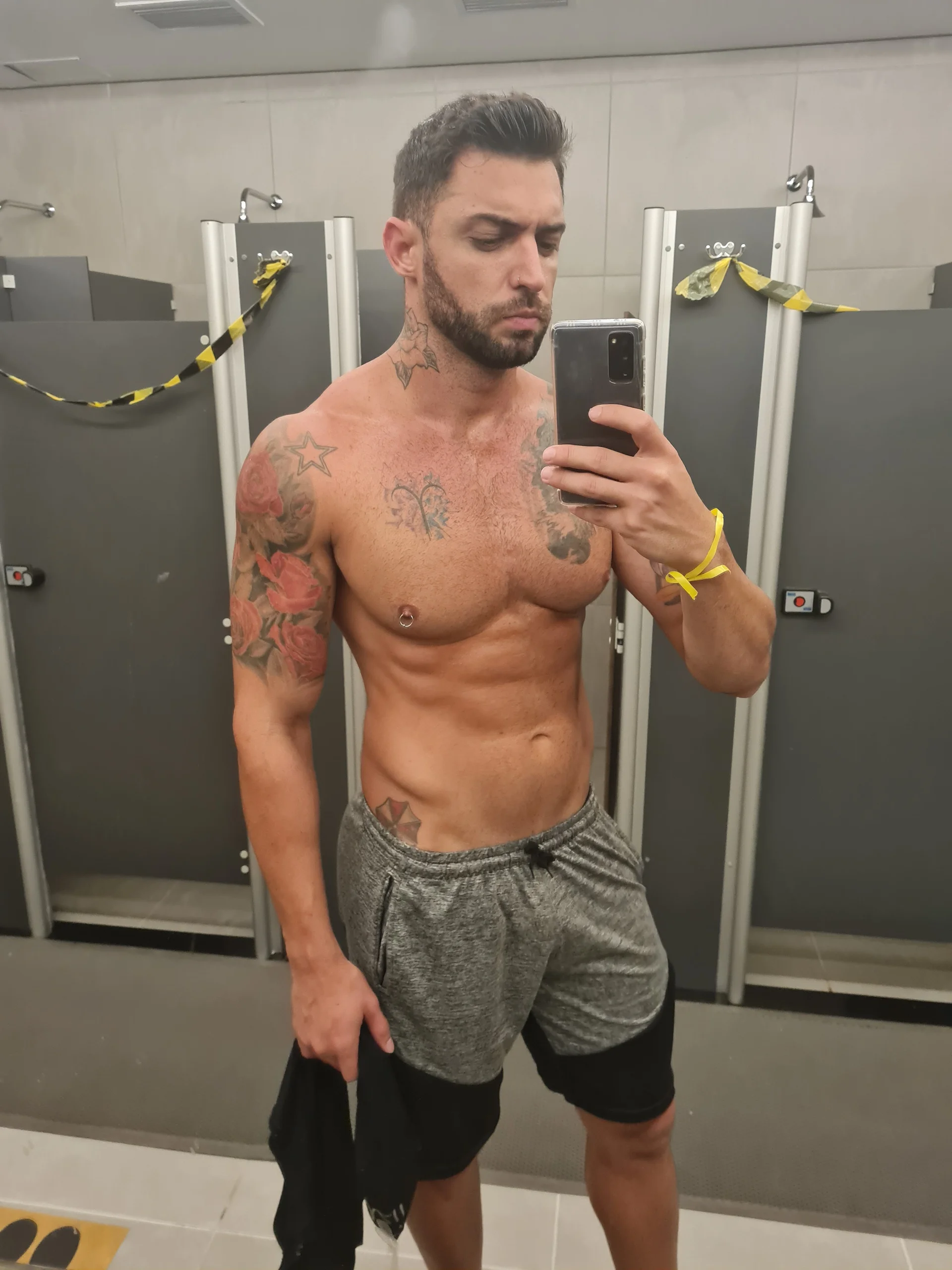 XXX Porn Photo of Nude NycolasRJ 4