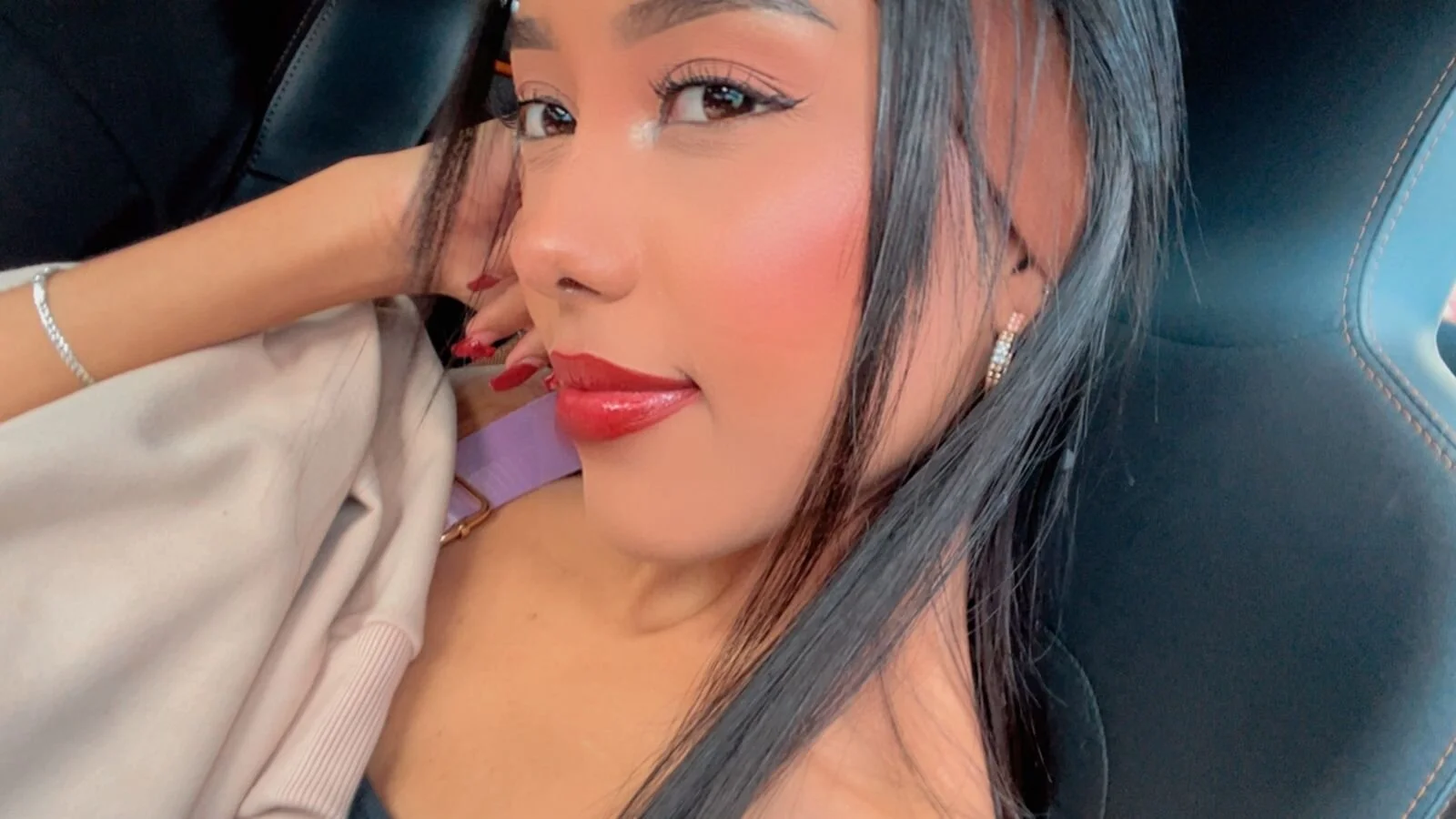 XXX Porn Photo of Nude LunaVelour13 7