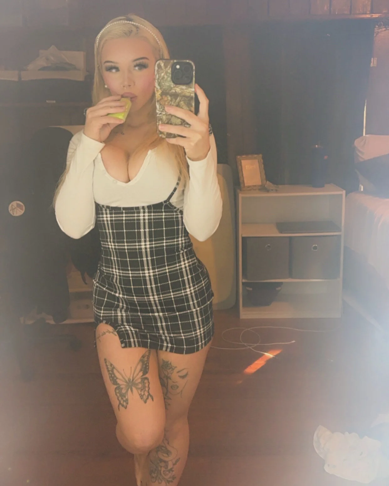 XXX Porn Photo of Nude emmagray001 6